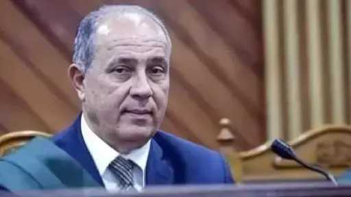 محاكم