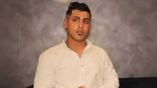 محاكم